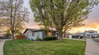 Stylish retreat w/ hot tub in the Front Range town of Westminster, Colorado