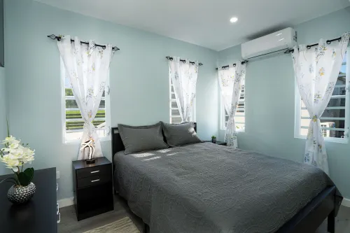 Tropical Bliss at Xoop Homes Zinnias– Your Caribbean Getaway in Antigua!