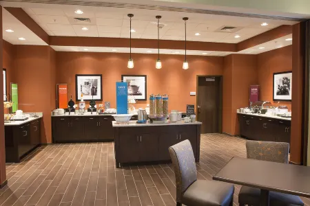 Hampton Inn & Suites Boone Отели в г. Стони Форк