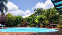Au Jardin Déole - Villa Bois Avec Piscine