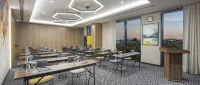 Hampton by Hilton Antalya Airport - Business