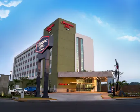 Hampton Inn by Hilton Villahermosa Hotels in Villahermosa