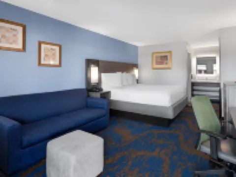 Hotel South Tampa & Suites Hotels in Tampa