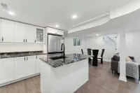 Modern 3 Bedroom Suite
