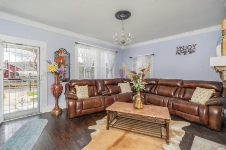 Dolly I: Cozy 3-bedroom home near downtown Wetumpka