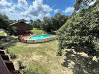 Golf Course-Swimming Pool-Sleeps 4!
