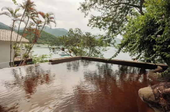 Pousada Papiro Boutique Hotels near Ilha Grande