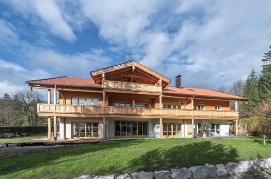Luxurious alpine chalet at Hirschbach