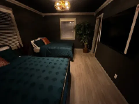 NOLA-charming secluded villa w/Fire pit 8 mn DTown Hotels in 