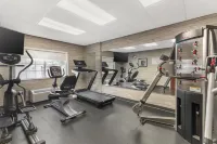 Best Western Concord Inn  Suites - Gym