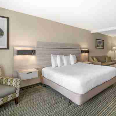 Best Western Plus Twin View Inn Suites Rooms