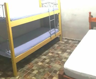 Chacara 450mt from Boraceia beach adult and children's pool. Available New Year Hotels near Praia São Sebastião