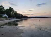 Dogwood Lane- Life is better on the River