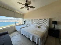 3 Sunsets, Pet Friendly Ocean View in Brisas