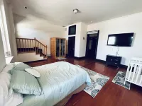 Huge apartment and rooftop patio. The best place in Fairfield to stay as a group 페어필드 호텔