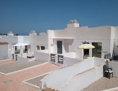 Apartamento con Piscina y Terraza - Ideal Familia