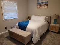 Comfy Cozy Home near Six Flags Hotels in Mableton