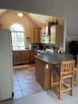 Charming 2-bedroom townhome with WiFi, AC in Harbor Springs