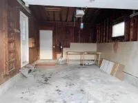 Chic & Central Home - near BTV!