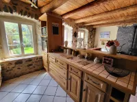 Maison chez Lilie Hotels in Vorey
