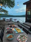 The Full Candlewood Lake Experience Hotel a New Milford