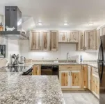 NEW Construction! Ski-In/Ski-Out Condo, fire place, Bunk room