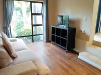 Comfortable 1 bed apartment close to the beach.