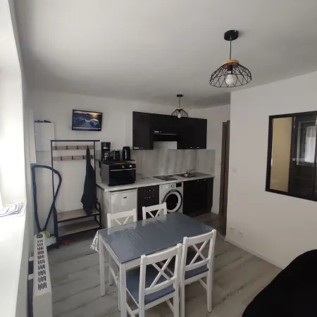 2/4-PERSON STUDIO IN THE CENTER OF LA BOURBOULE