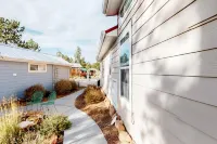 Cub Cottage Hotels in Cascade