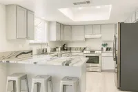 2Br Villa Near Windsor Beach Hot Tub Oasis Boat/RV Parking w/Hookups