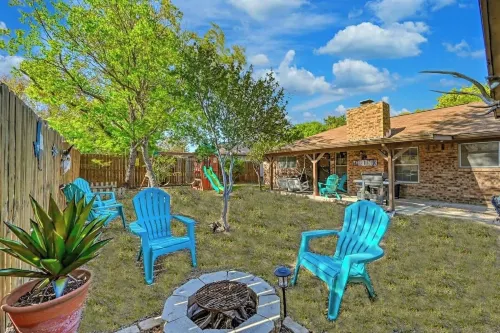 Kerrville Hidden Gem with Firepit and Grill - Great Location Hotel a Kerrville