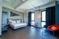 The Social Hub Bologna Hoteles en 