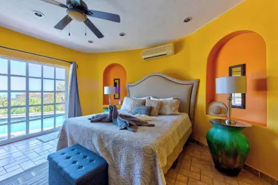 Bienvenido a Casa Juanita!! Your Personal Secluded Private Resort Awaits You! Hotels in Los Cabos Corridor