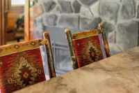 Cozy Log Cabin with Hot Tub