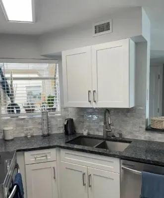 Full Remodel & Fine Furnishings!