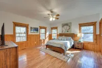 Hiawassee Vacation Rental w/ Grill ~ 9 Mi to Lake! - WiFi