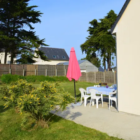 Denneville Coastal Escape with garden