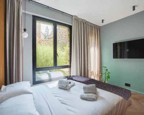 Superb Suite in Neuilly Porte Maillot Hotels in Neuilly-sur-Seine