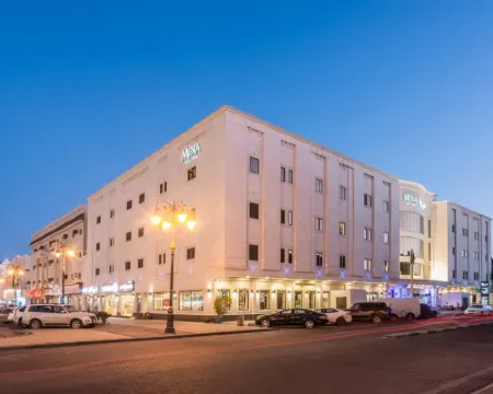 メナ ホテル タブク タブークのホテル