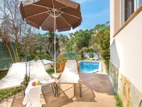 Villa in Costa Brava with Private Pool & Sea View - Villas