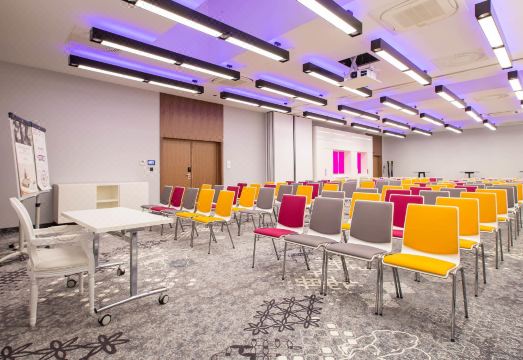 머큐어 크라코프 스타레 미아스토 위치