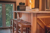 South Broadway Manor B&B - Near Fallingwater, Ohiopyle State Park, Hiking & Biking Trails Gap - Apartments