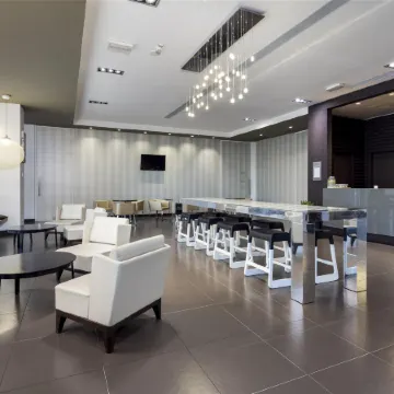 Best Western Premier CHC Airport