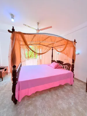 Utopia Villas Hotels near Hikkaduwa Railway Station