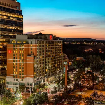 Sheraton Suites Calgary Eau Claire