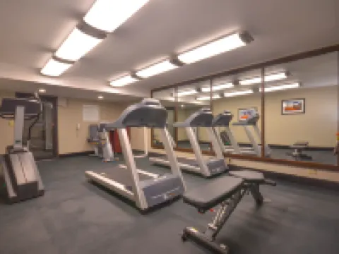 Holiday Inn Express & Suites FAYETTEVILLE-UNIV OF AR AREA by IHG Hotels in Washington County