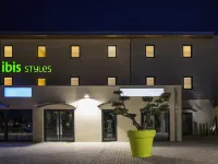 Ibis Styles Villeneuve-Sur-Lot Hotels in Monflanquin