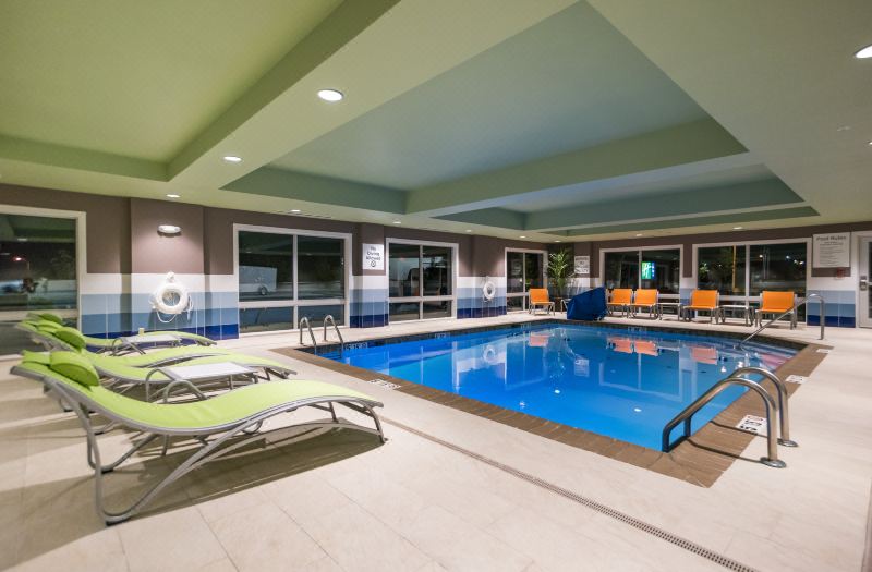 Holiday Inn Express & Suites Southaven Central - Memphis by IHG photo 2
