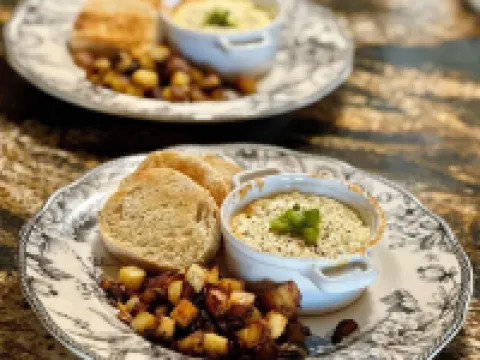 Pillow and Paddock B&B Hotels in Oldham County