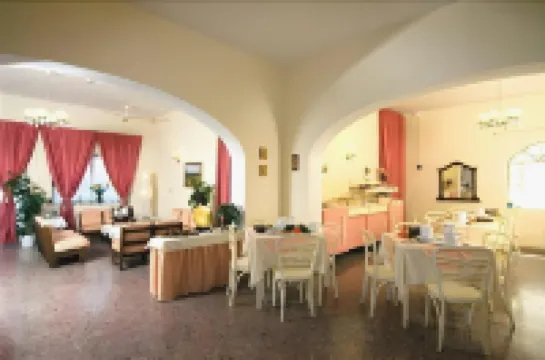 Villa Diana - Beach & Rooms